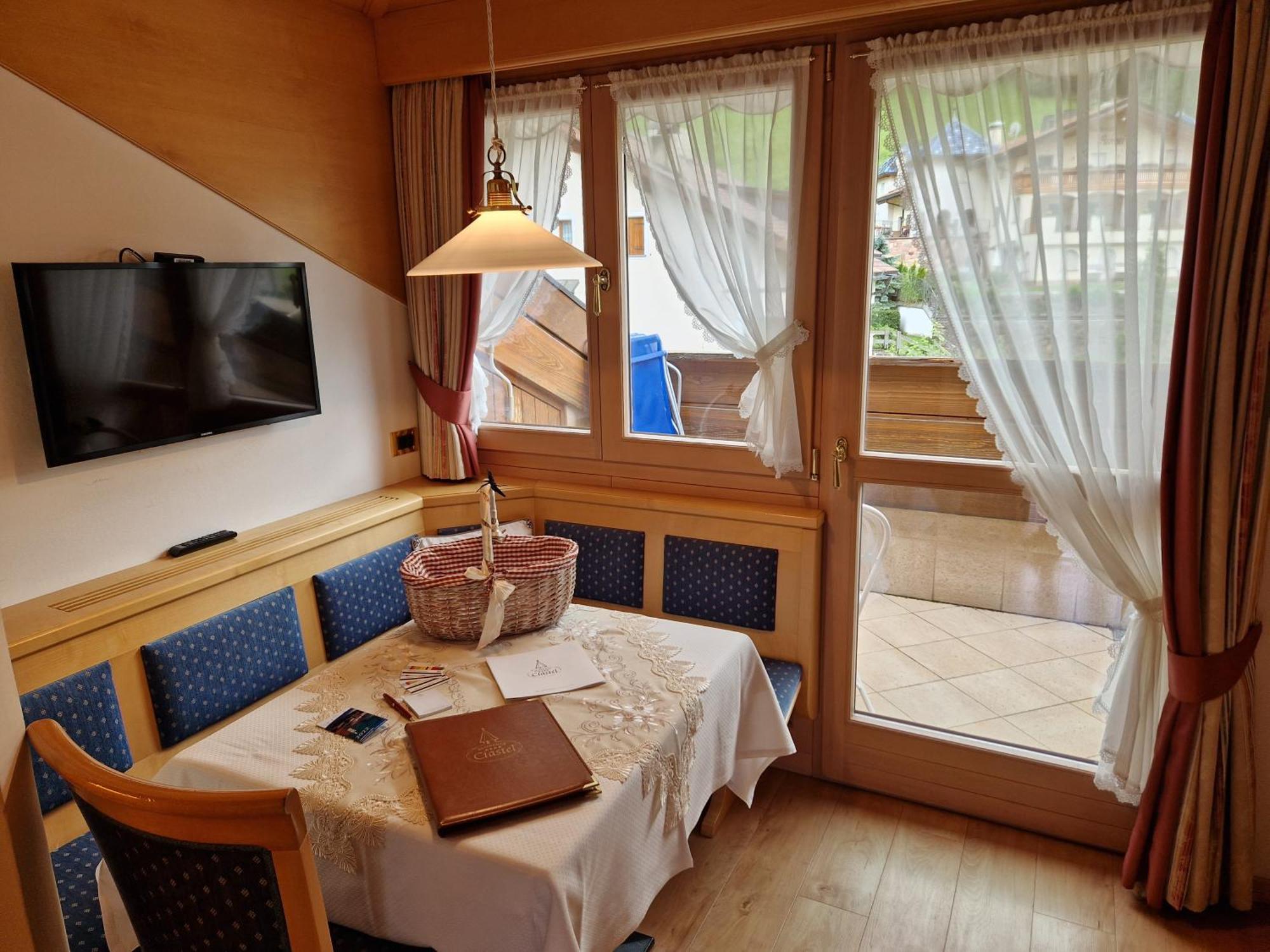 Residence Ciastel Ortisei Kültér fotó